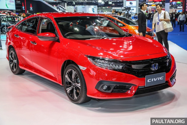 Bangkok 2018: Honda Civic Red Hatchback dan Sedan