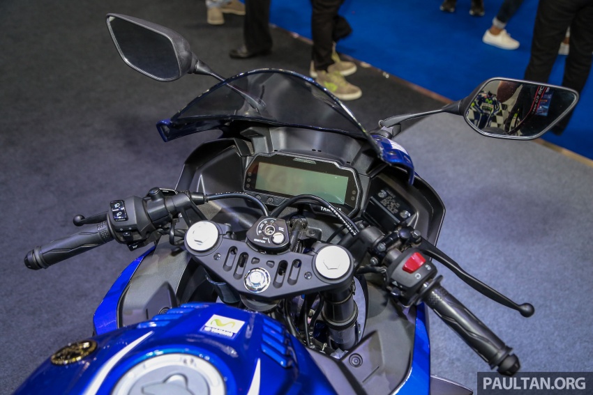 GALLERY: 2018 Yamaha YZF-R3 and R15 sports bikes 799844
