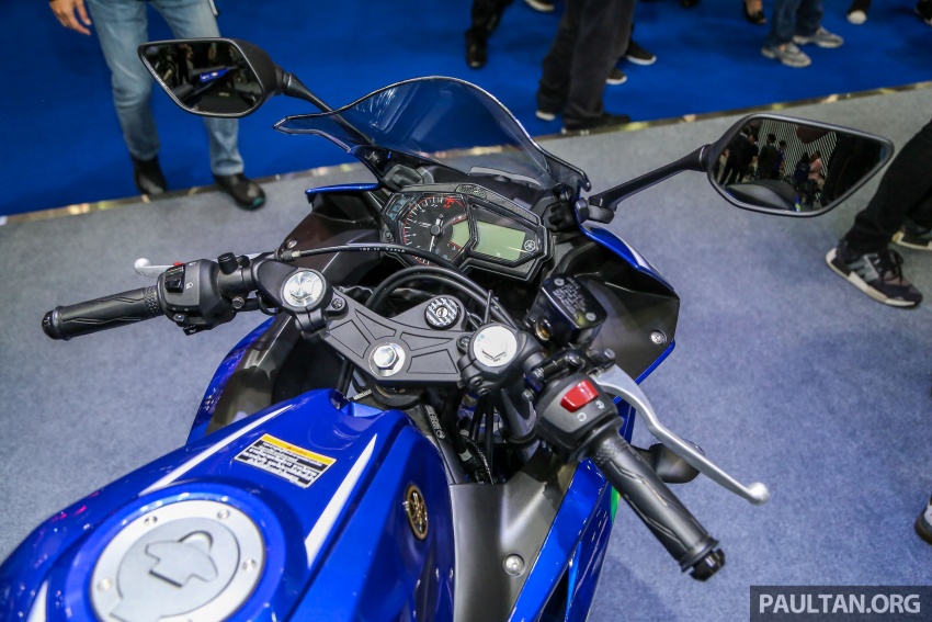GALLERY: 2018 Yamaha YZF-R3 and R15 sports bikes 799837