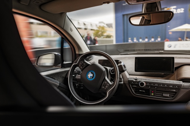 BMW perkenal kunci digital – guna telefon pintar Samsung menerusi <em>Near Field Communication</em> (NFC)
