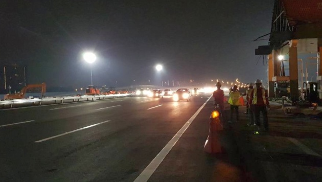 Batu Tiga toll plaza phase three demolition complete – all lanes on main stretch of Federal Highway fully open