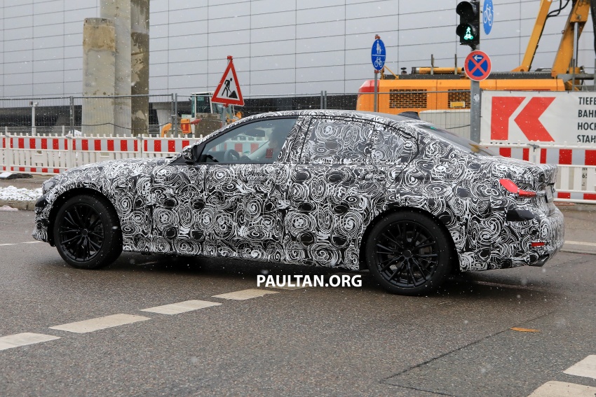 SPYSHOTS: G20 BMW 3 Series spotted in two styles 793527