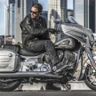 Indian Chieftain Elite Black Hills Silver – dicat khas menggunakan tangan, setiap unit ambil masa 25 jam