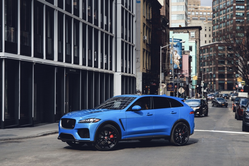 Jaguar F-Pace SVR revealed with 550 PS and 680 Nm 798106