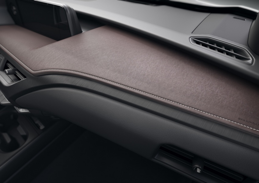 2019 Lexus UX SUV – slots under NX, 2.0 NA, hybrid 787134