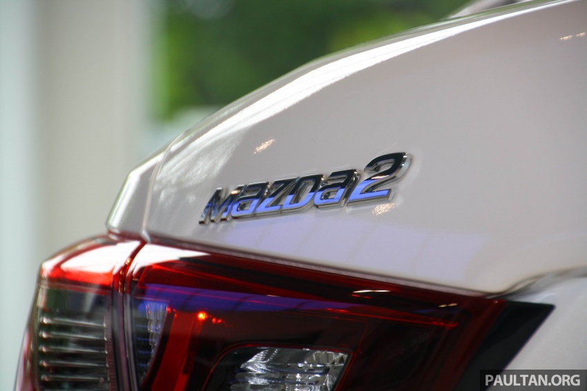 Mazda 2 spesifikasi pertengahan kini di M’sia, RM76k Image #798611