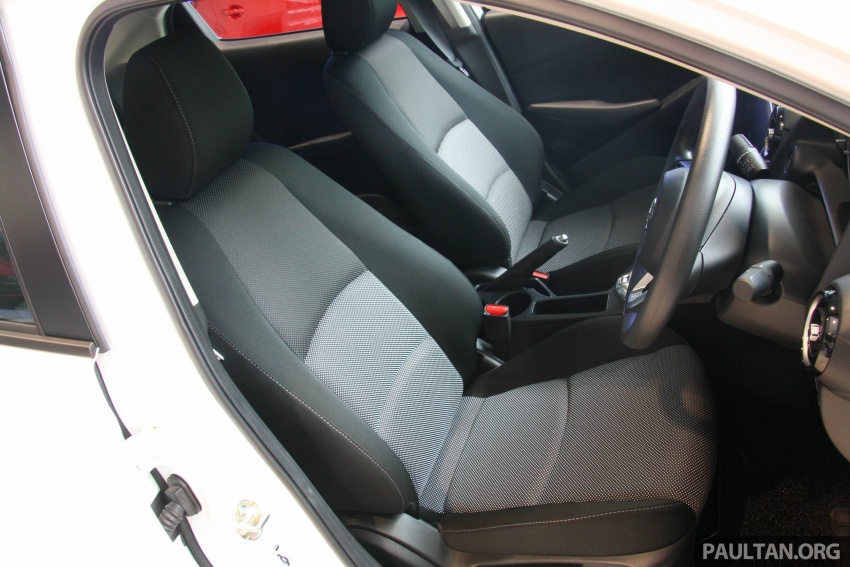 Mazda 2 spesifikasi pertengahan kini di M’sia, RM76k Image #798545