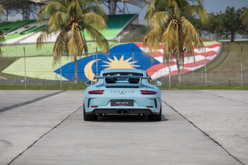 Porsche 911 GT3 – three bespoke units for Malaysia 797118