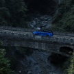 Range Rover Sport SVR challenges a Ferrari 458 Italia on Tianmen Road – 99 turns, 11.3 km uphill climb