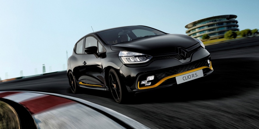 Renault Clio R.S. 18 limited edition – only 10 units 794072