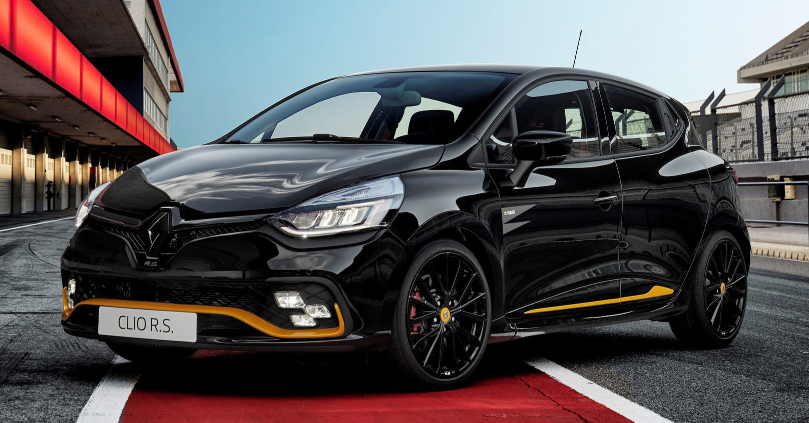 als preambule beklimmen Renault Clio R.S. 18 limited edition - only 10 units - paultan.org