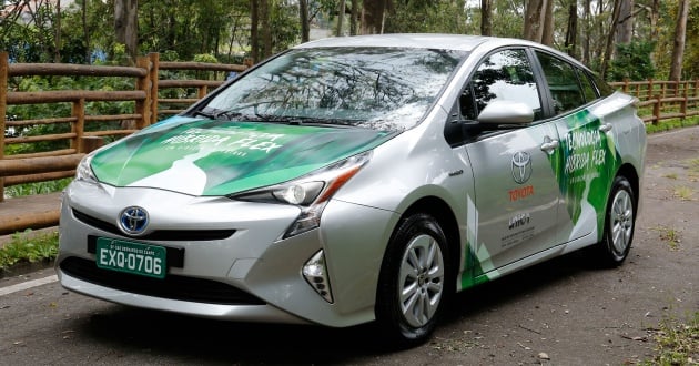 Toyota reveals world’s first flexible-fuel hybrid vehicle