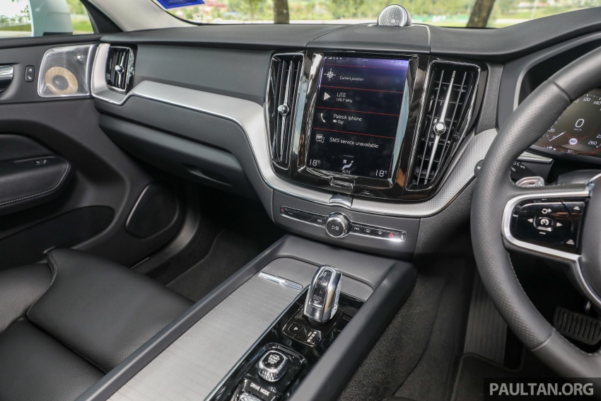 FIRST DRIVE: 2018 Volvo XC60 T8 Inscription Plus 799569
