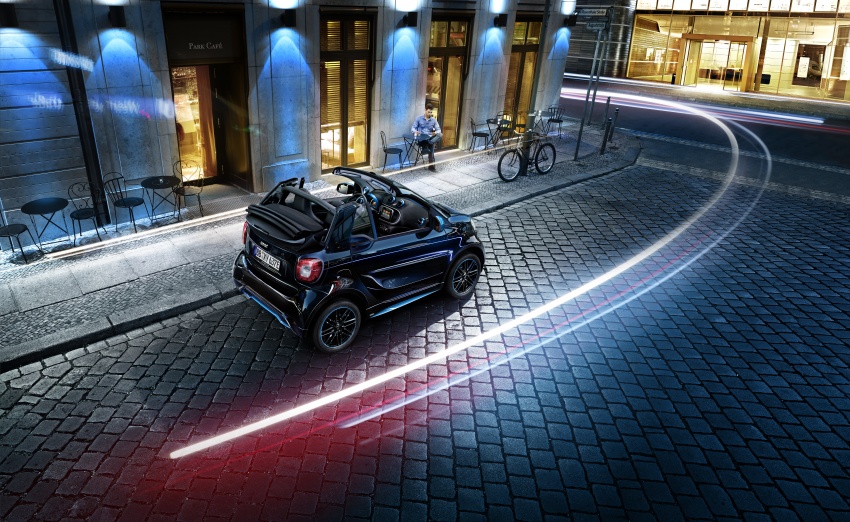 smart EQ fortwo, forfour nightsky edition EVs unveiled – new fast charger, car-sharing service also introduced 786741