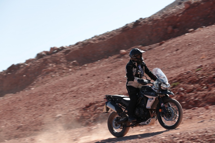 Bridgestone Battlax A41 adventure and T31 sports-touring tyres – we test them in the African high desert 802669
