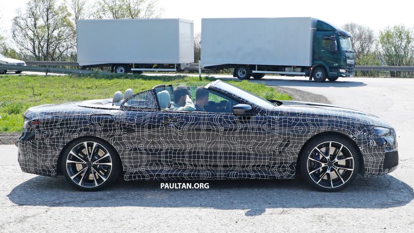 SPIED: BMW 8 Series cabrio – clearer interior photos! 810499