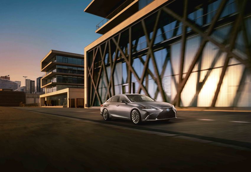 Lexus ES 2019 tampil di Beijing – platform TNGA, penjana kuasa petrol dan hibrid, pakej F Sport 810942
