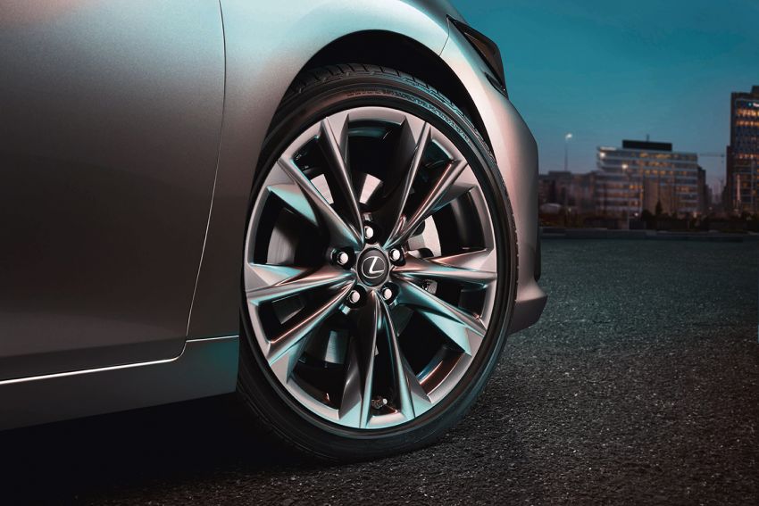 2019 Lexus ES debuts in Beijing – TNGA platform, hybrid and petrol powertrains, F Sport package Image #810788