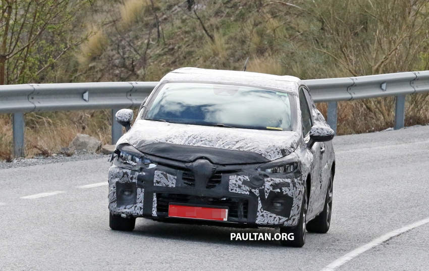 SPYSHOTS: 2019 Renault Clio spotted – baby Megane 802003