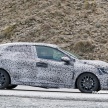 SPYSHOTS: Renault Clio-based crossover spotted