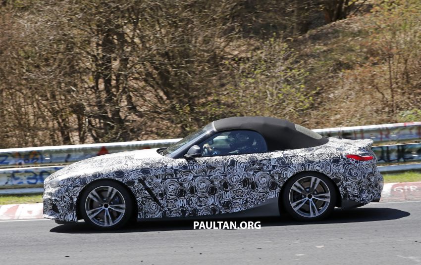 SPYSHOTS: BMW Z4 spotted – top down with interior 808835