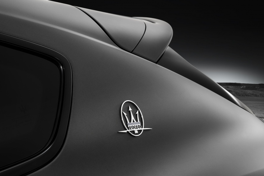 Maserati Levante Trofeo guna enjin V8 3.8 liter 590 hp 801043