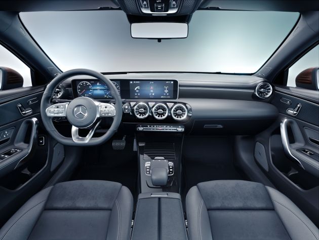Mercedes-Benz A-Class L Sedan Z177 dipamer di Beijing – versi alternatif bagi negara lain pada H2 2018