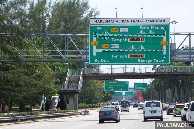 Penang Bridge SmartTag and RFID toll lanes merged