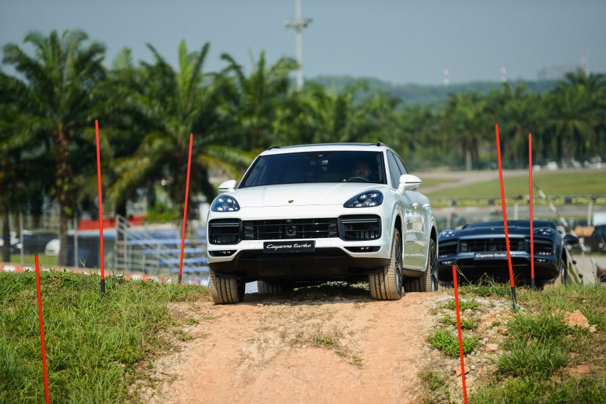 DRIVEN: E3 Porsche Cayenne tested on- and off-road – new brake technology, four-wheel steering and more 802633