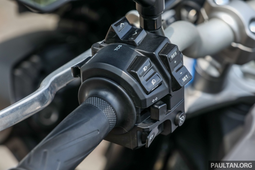 REVIEW: 2018 Yamaha MT-10 – the heart of darkness 804211