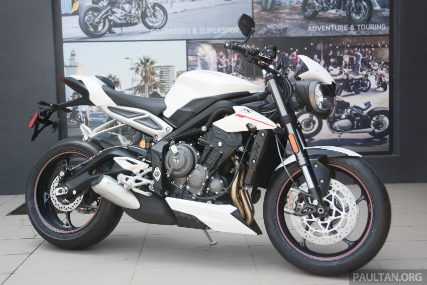 2019 Triumph Street Triple 765RS in new colours – priced at RM62,900, 765S at RM49k, 765R at RM57k 818045