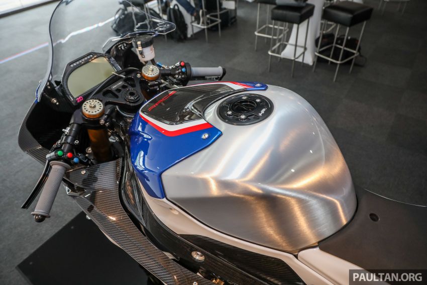 GALLERY: 2018 BMW Motorrad HP4 Race – RM491,420 819053