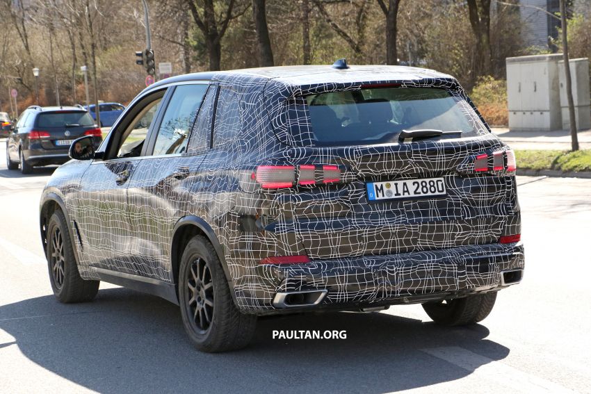 G05 BMW X5 officially teased, spyshots show interior 820673