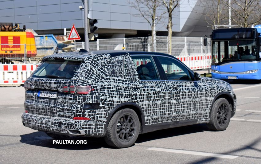 G05 BMW X5 officially teased, spyshots show interior 820680