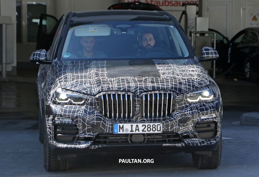 G05 BMW X5 officially teased, spyshots show interior 820664