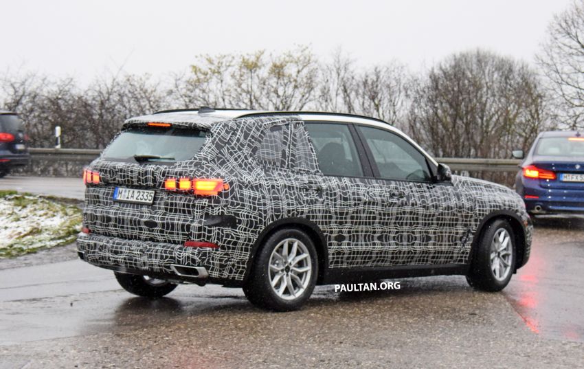 G05 BMW X5 officially teased, spyshots show interior 820707