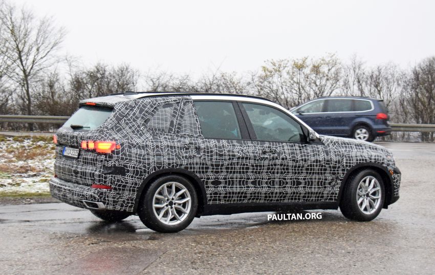 G05 BMW X5 officially teased, spyshots show interior 820705