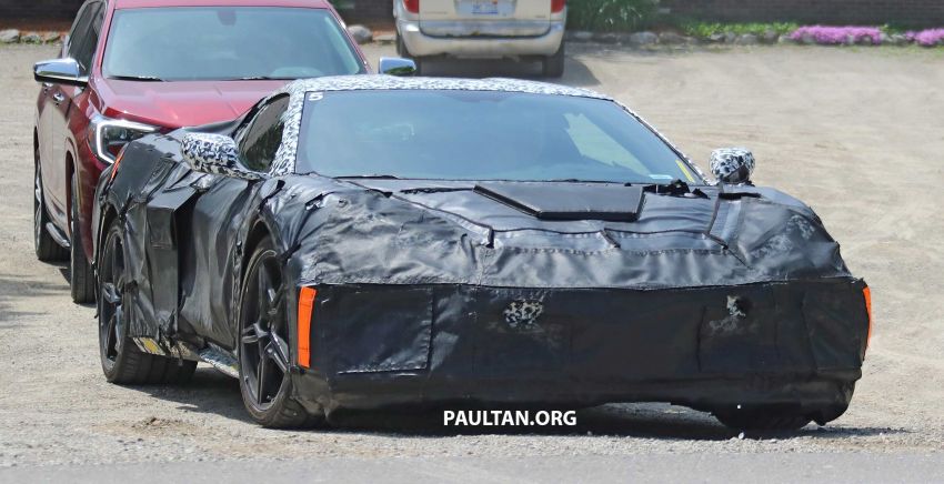 SPIED: Mid-engined Chevrolet Corvette spotted again 819563