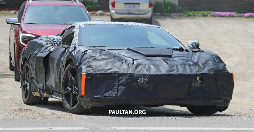 SPIED: Mid-engined Chevrolet Corvette spotted again 819564