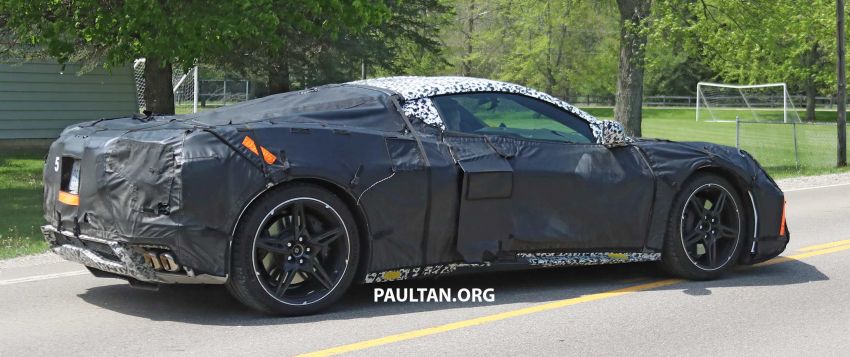 SPIED: Mid-engined Chevrolet Corvette spotted again 819575
