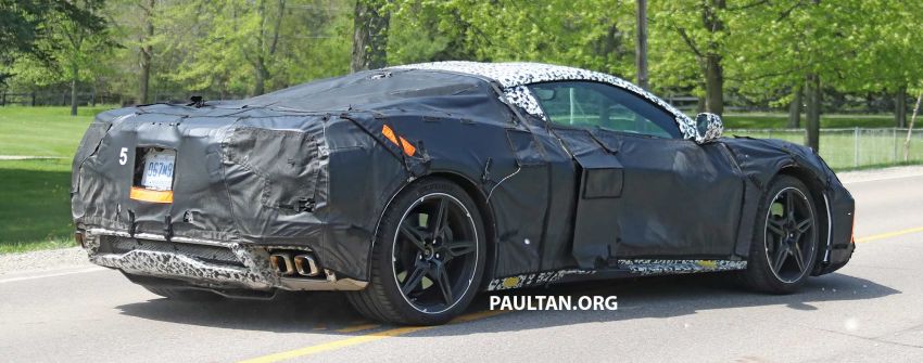 SPIED: Mid-engined Chevrolet Corvette spotted again 819576