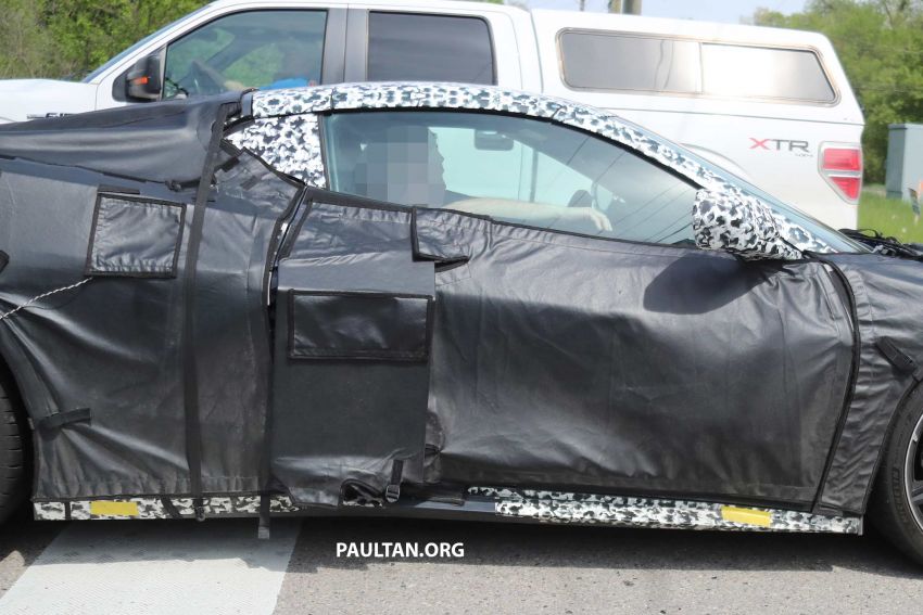 SPIED: Mid-engined Chevrolet Corvette spotted again 819583