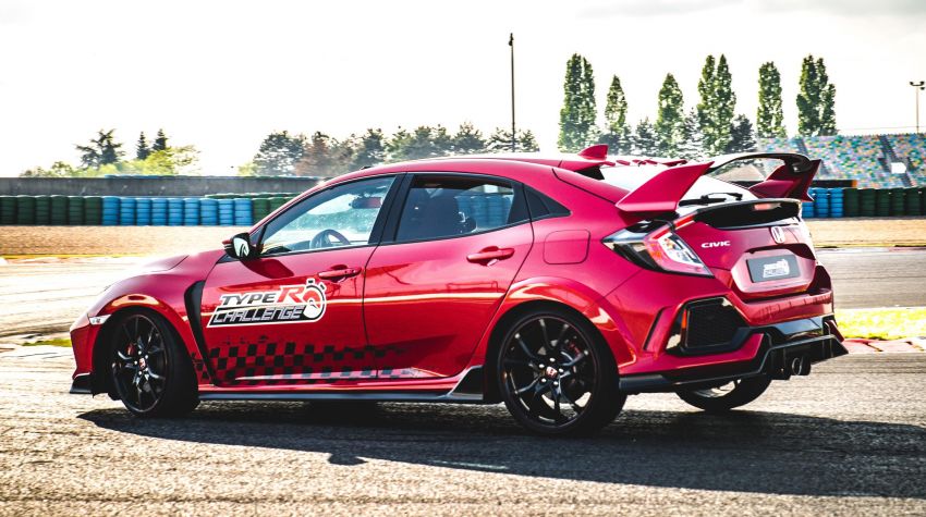Honda Civic Type R breaks Magny-Cours FWD record 817323