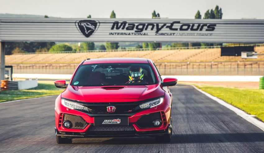 Honda Civic Type R breaks Magny-Cours FWD record 817324