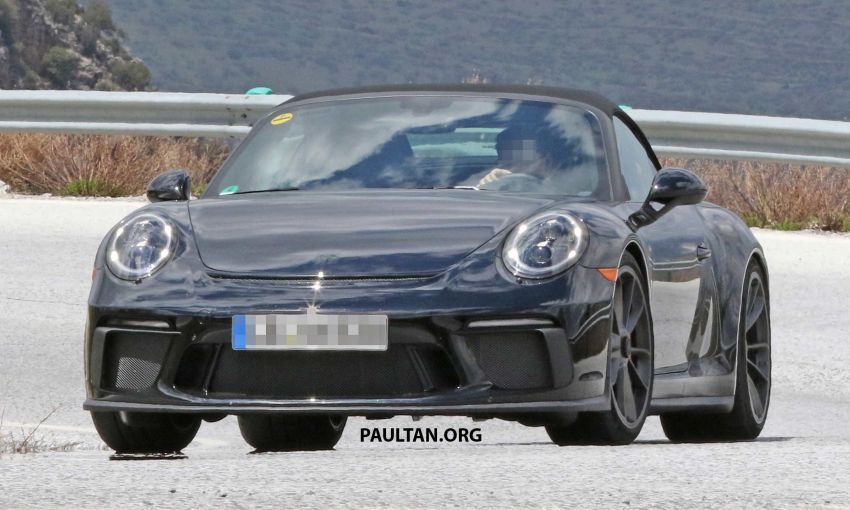 SPYSHOTS: Porsche 911 GT3 Touring Cabriolet seen? 820197