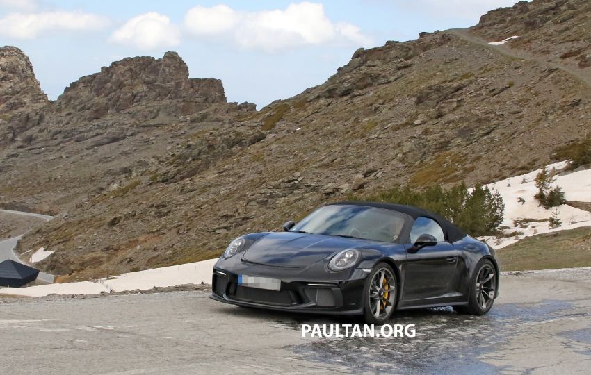 SPYSHOTS: Porsche 911 Speedster spotted in the wild 819705