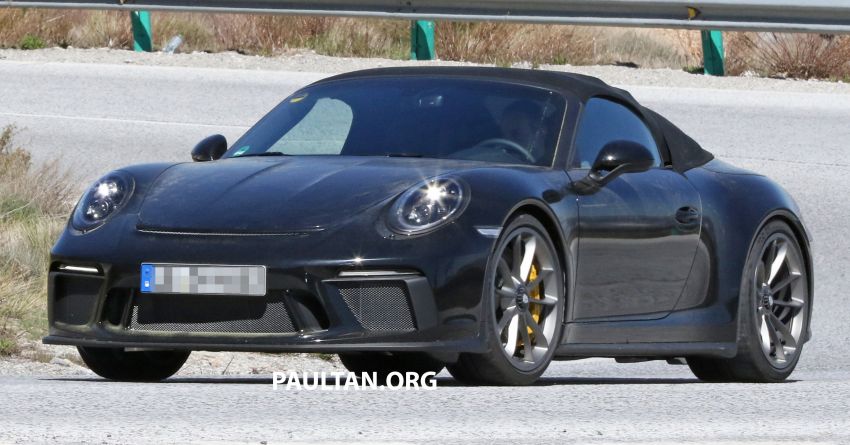 SPYSHOTS: Porsche 911 Speedster spotted in the wild Image #819692