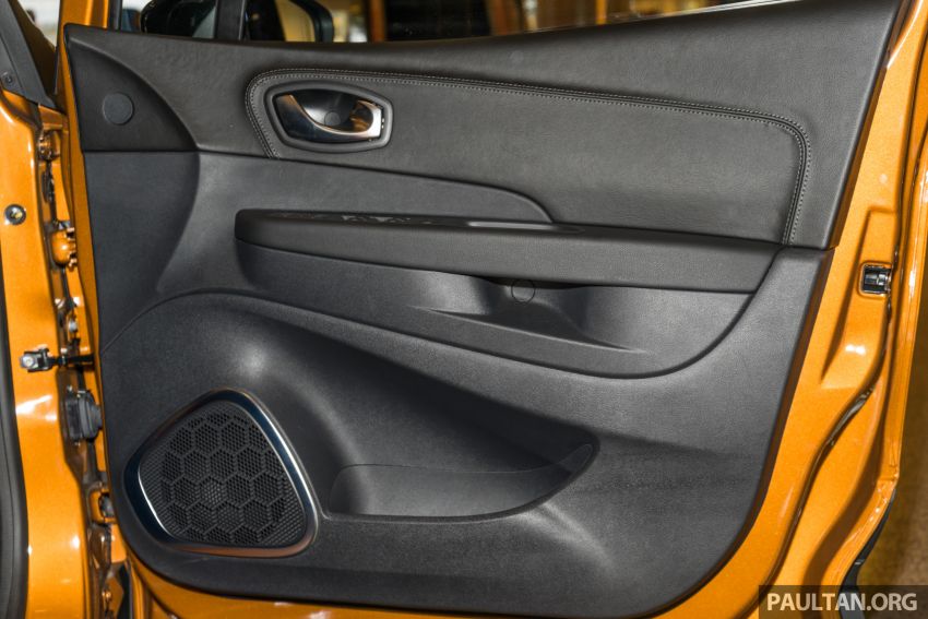 GALLERY: Renault Captur facelift on sale – RM109,000 818177