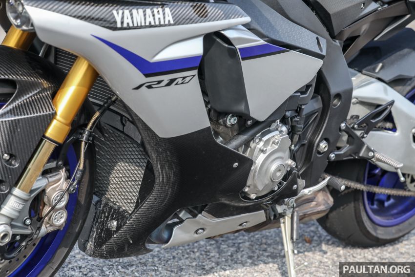 REVIEW: 2017 Yamaha YZF-R1M – chariot of the gods 832590