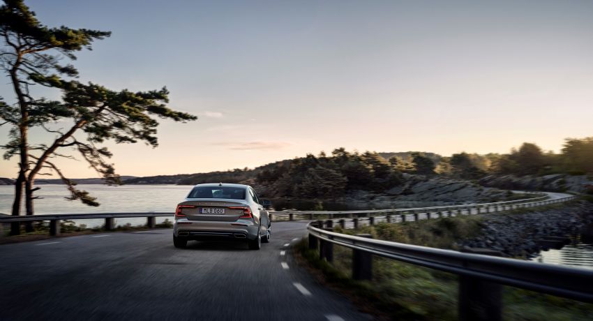 Volvo S60 2019 didedahkan – versi T8 Twin Engine Polestar Engineered hasilkan 415 hp, tork 670 Nm Image #829419